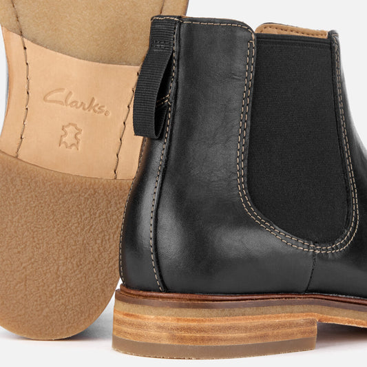 CLARKS CLARKDALE GOBI - BLACK LEATHER