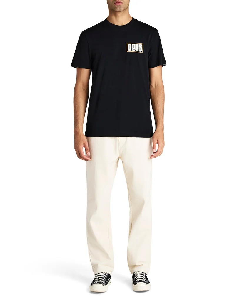 DEUS OUTAGE TEE - BLACK