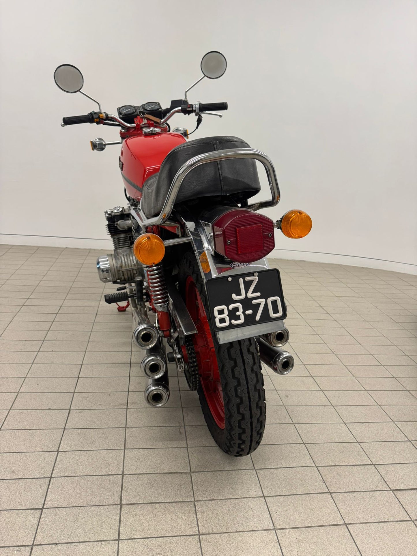 BENELLI 750 Sei - Primeira Mota de 6 Cilindros (Maio de 1982 - 5000km)