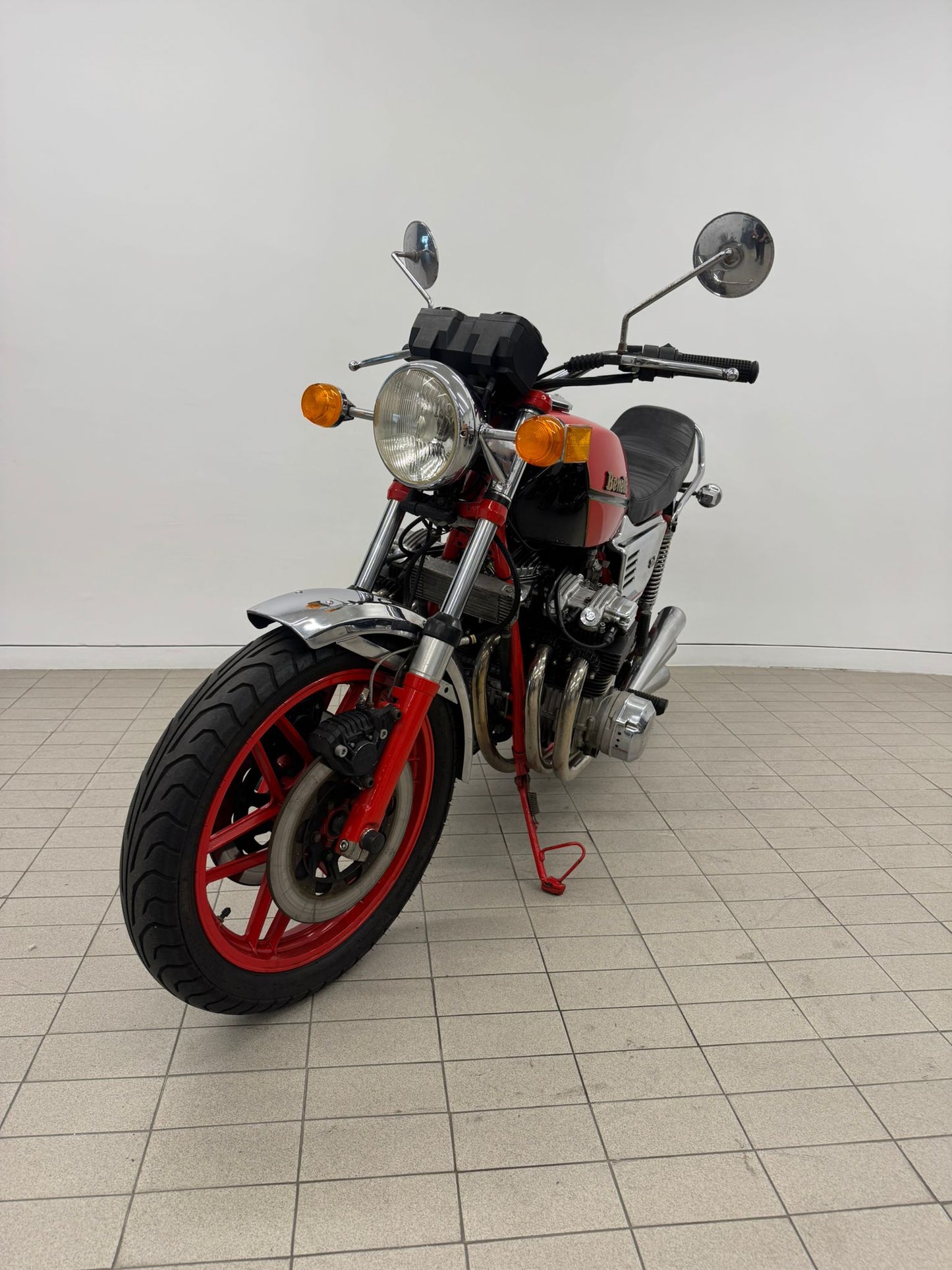 BENELLI 750 Sei - Primeira Mota de 6 Cilindros (Maio de 1982 - 5000km)