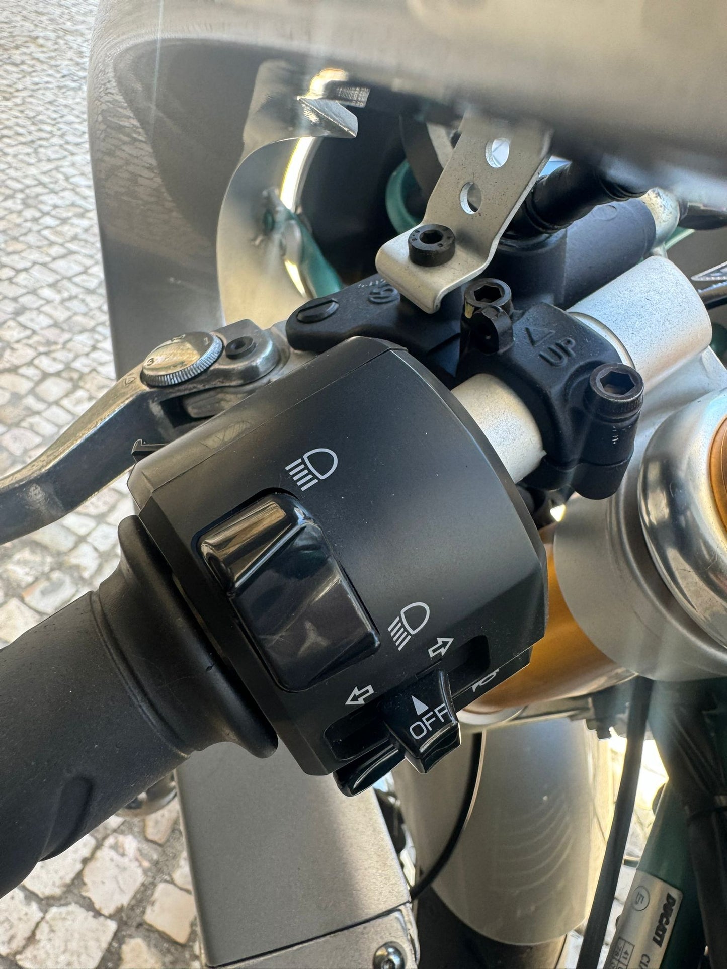 DUCATI Paul Smart 1000 LE - LIMITED EDITION