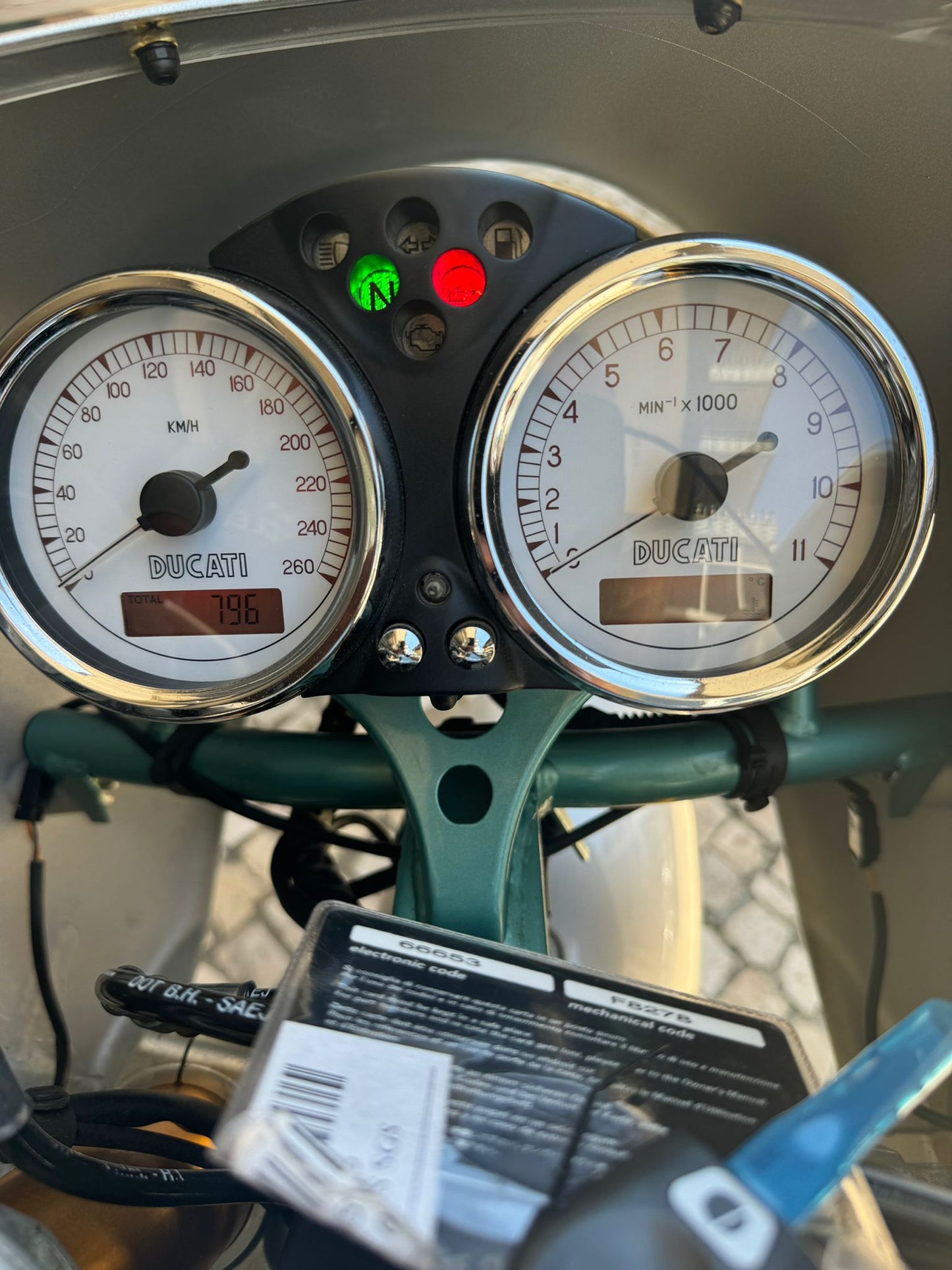 DUCATI Paul Smart 1000 LE - LIMITED EDITION