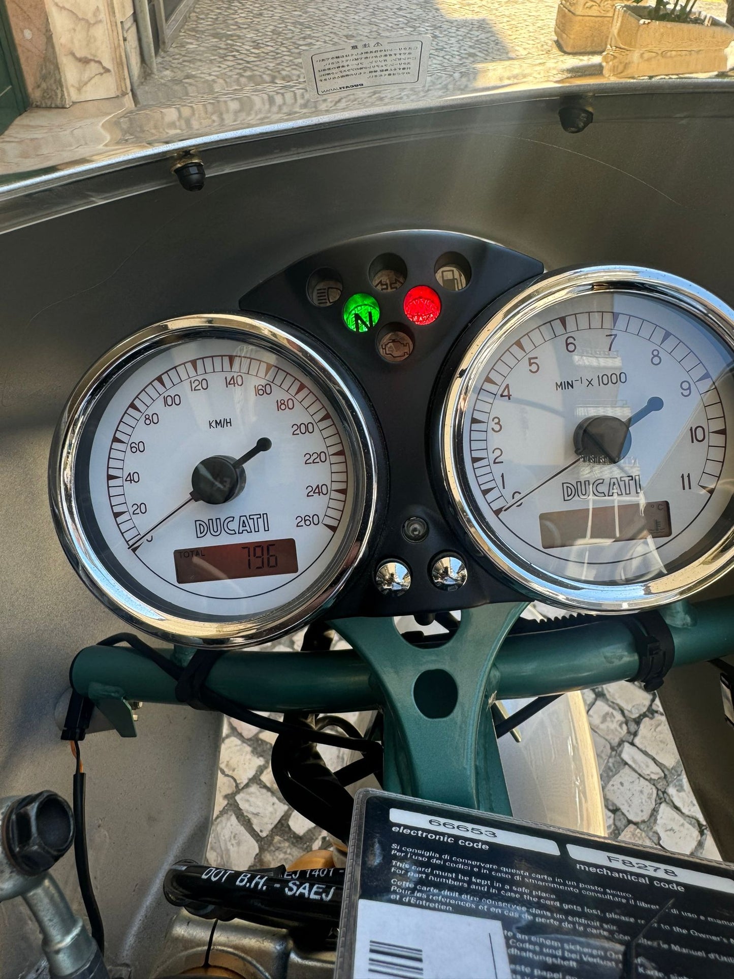 DUCATI Paul Smart 1000 LE - LIMITED EDITION