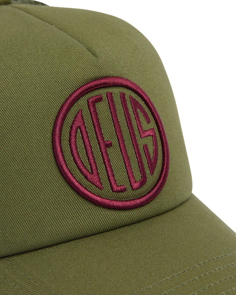 GOD PILL TRUCKER - BROWN