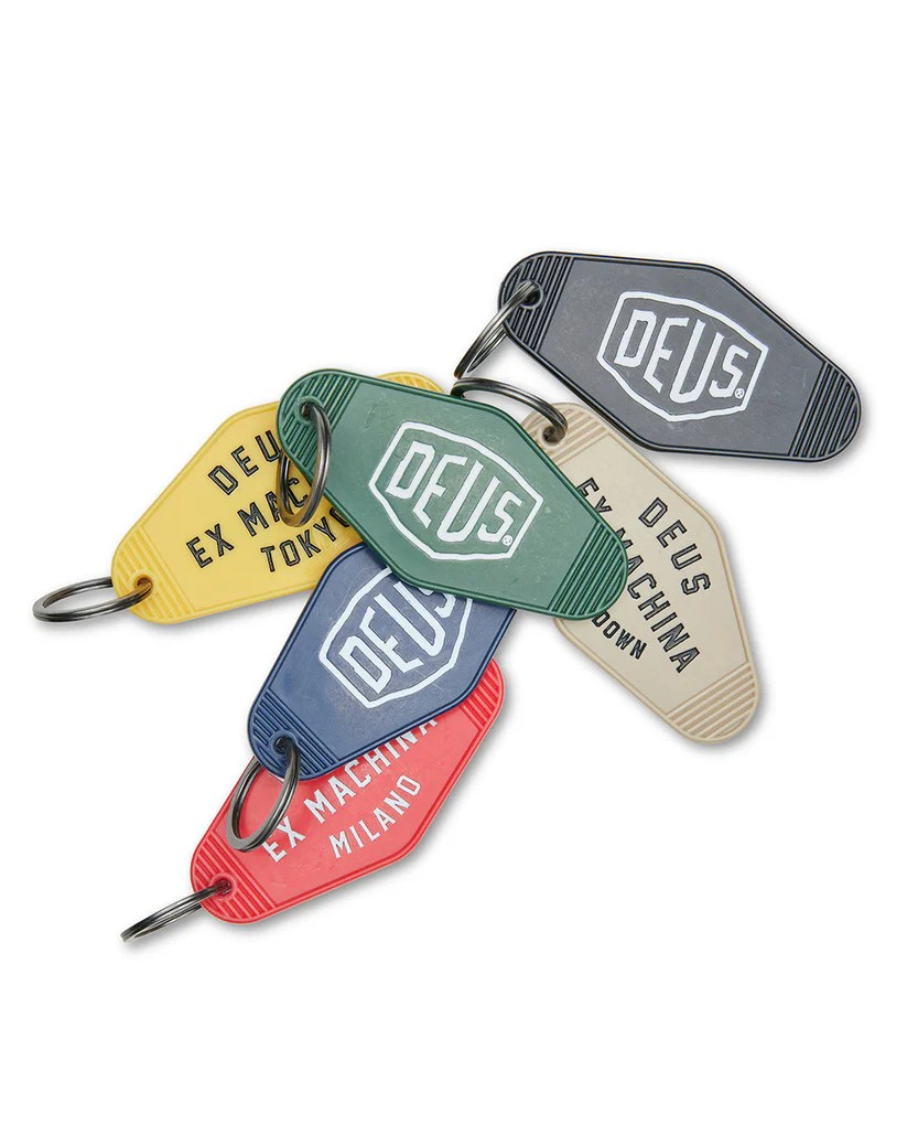 DEUS MILANO KEY TAG - VALIANT RED