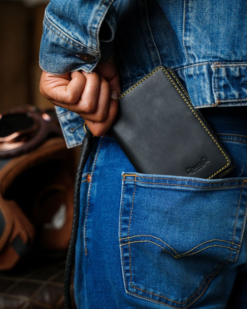 TRIP MACHINE EXPLORER WALLET - BLACK