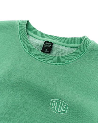 DEUS SHIELD GARMENT DYED CREW - SHALE GREEN