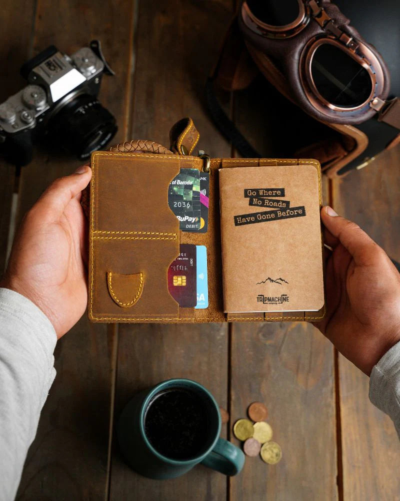 TRIP MACHINE EXPLORER WALLET - TABACCO BROWN