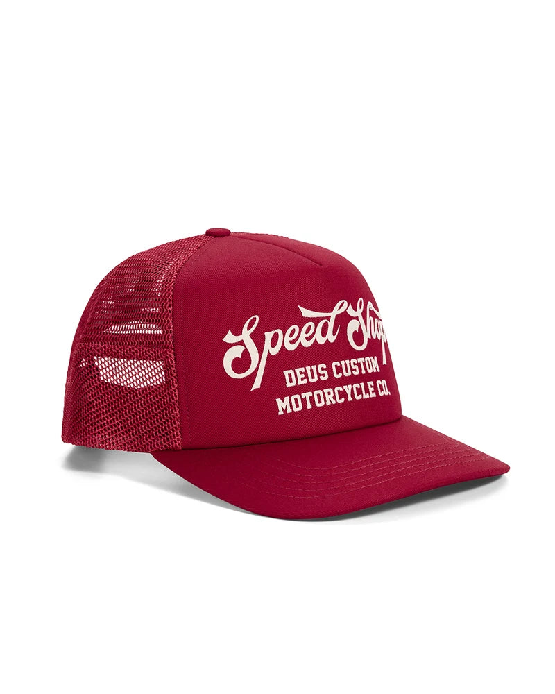 DEUS WELCOME TRUCKER CAP - CHERRY RED