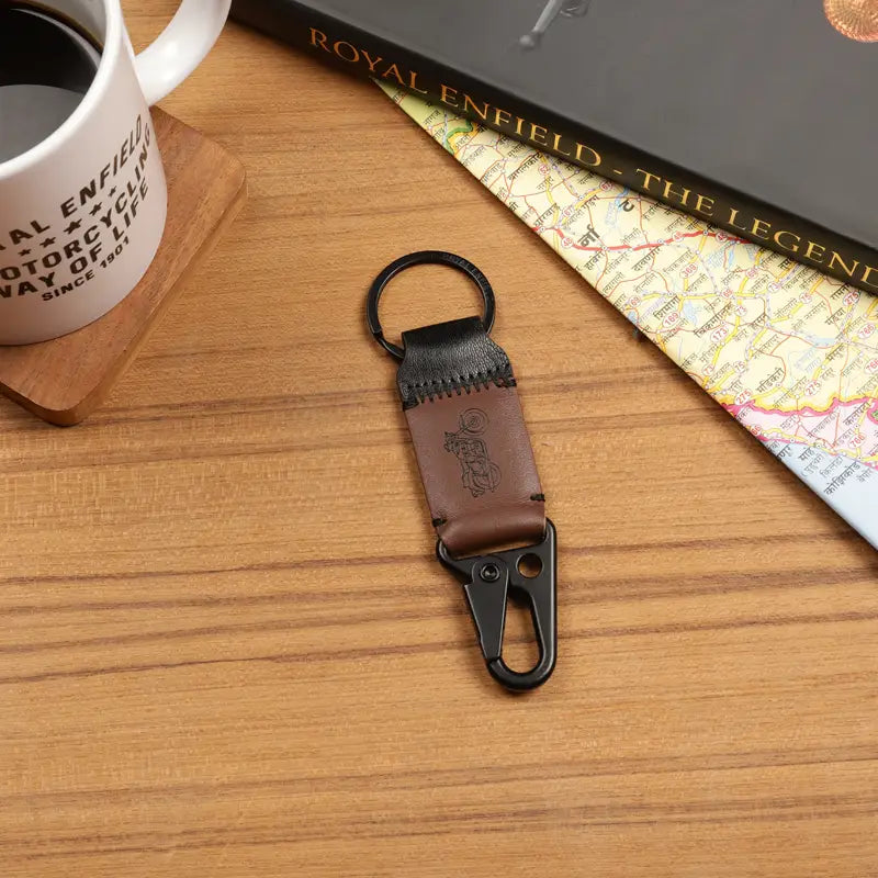 ROYAL ENFIELD CREASED LEATHER KEYCHAIN - BROWN