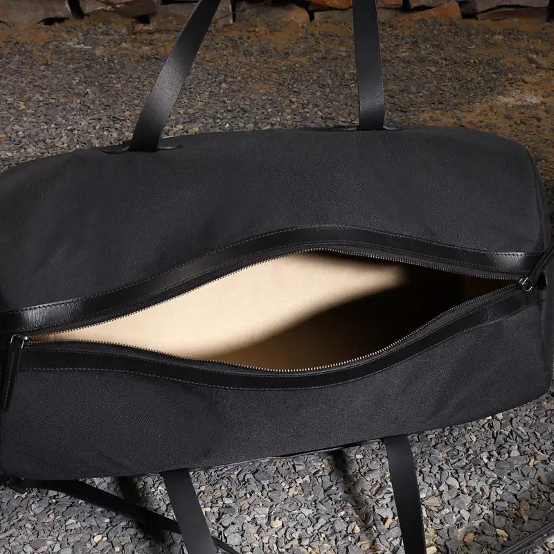 ROYAL ENFIELD SUPER METEOR 650 DUFFLE BAG - BLACK