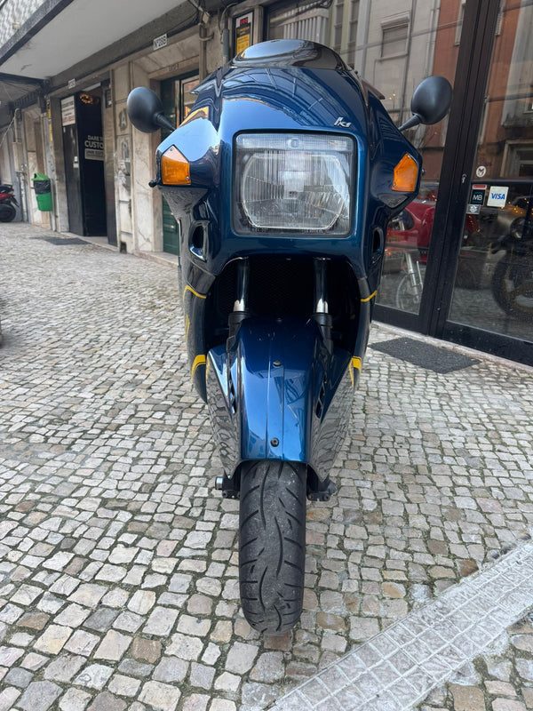 BMW K1