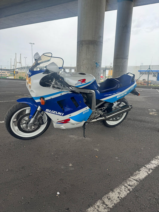 Suzuki GSXR 1100 - 1990