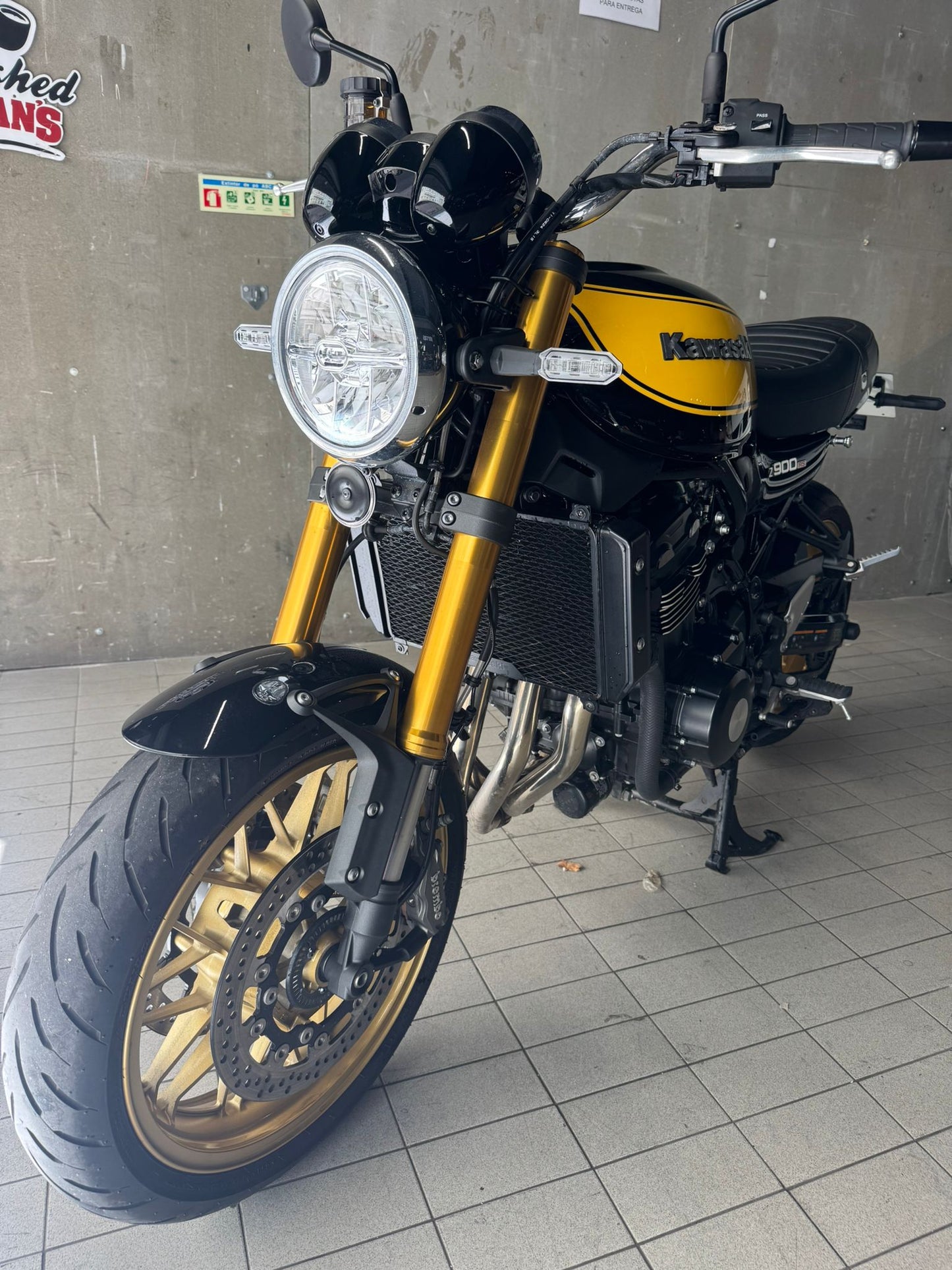 Kawasaki  Z 900 RS SE, 2024