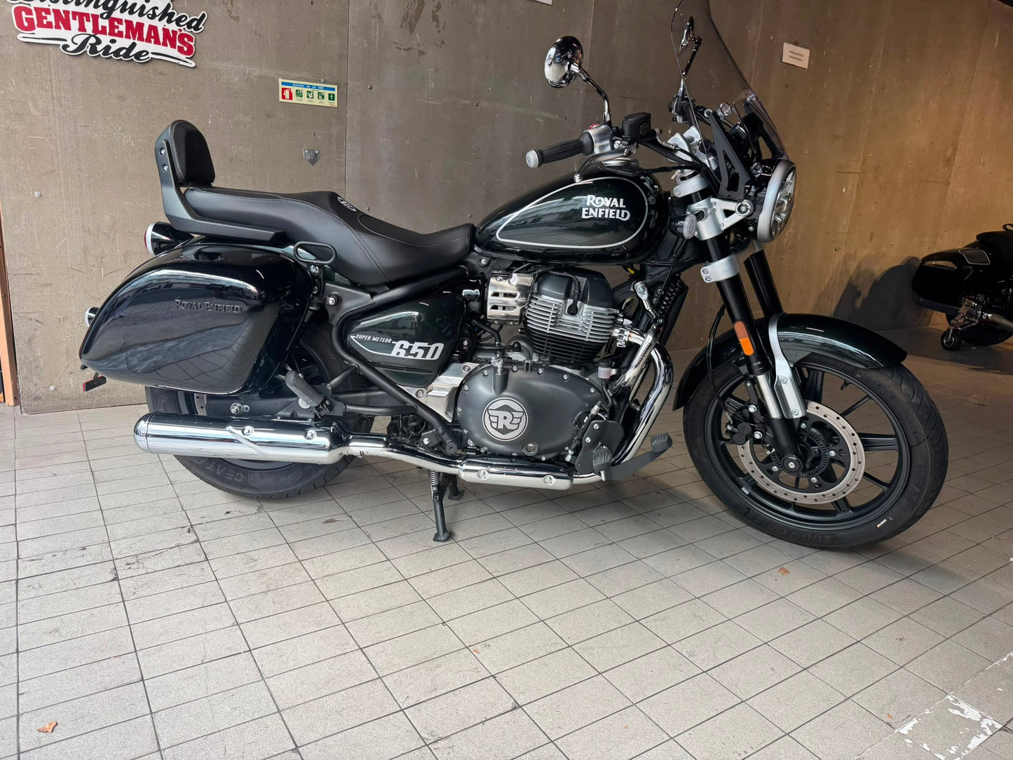ROYAL SUPER METEOR 650 - 2025 EXTRAS
