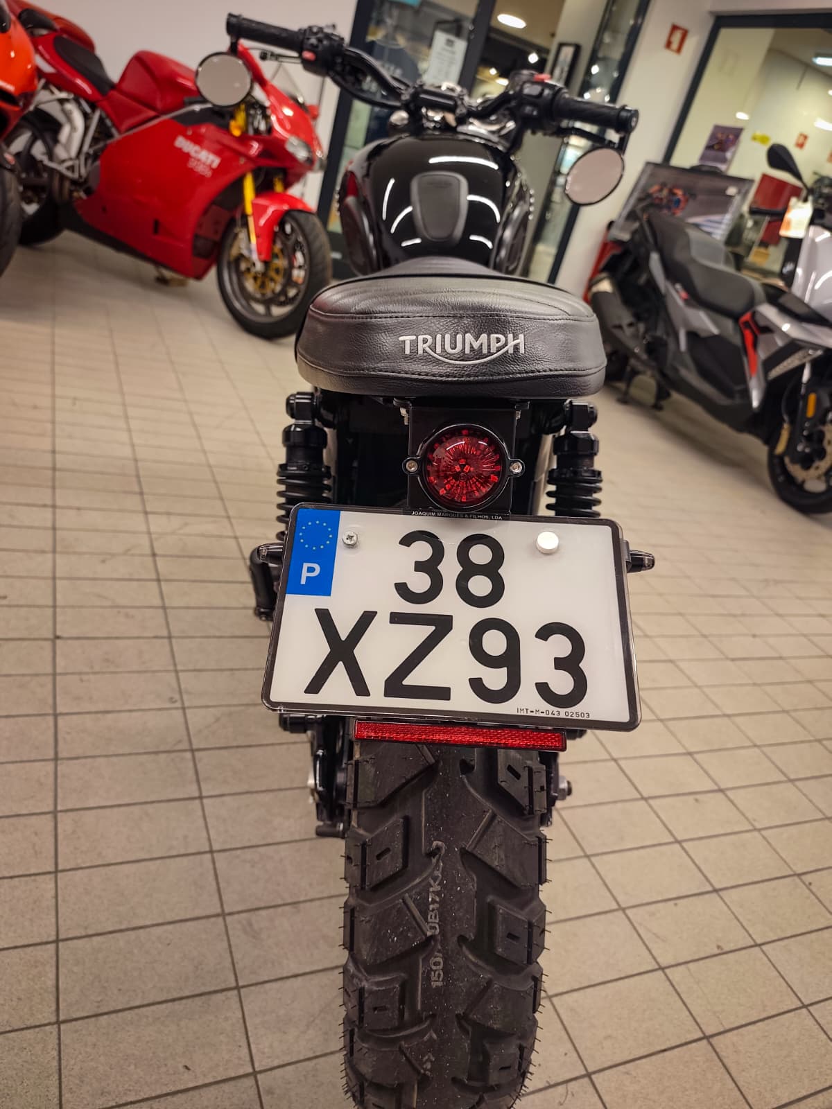 TRIUMPH BONNEVILLE T120 2019