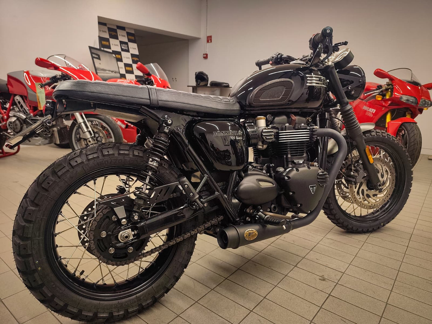 TRIUMPH BONNEVILLE T120 2019
