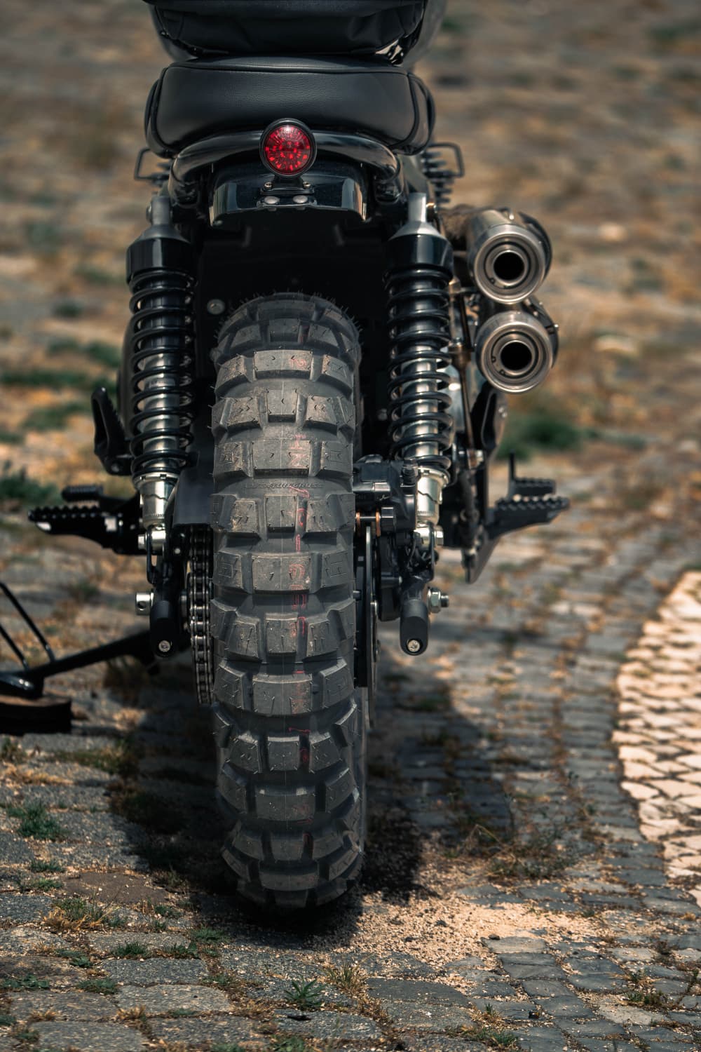 Royal Enfield Bear 650 Custom by Unik