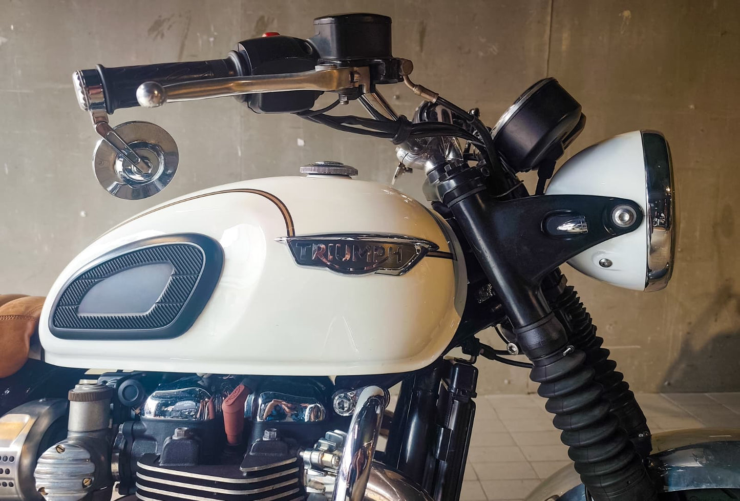 TRIUMPH BONNEVILLE T120 2017
