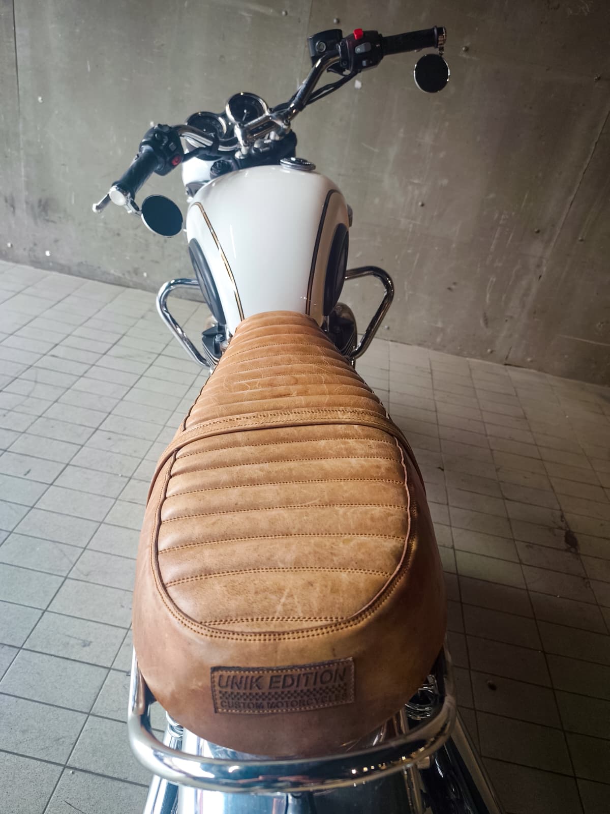 TRIUMPH BONNEVILLE T120 2017