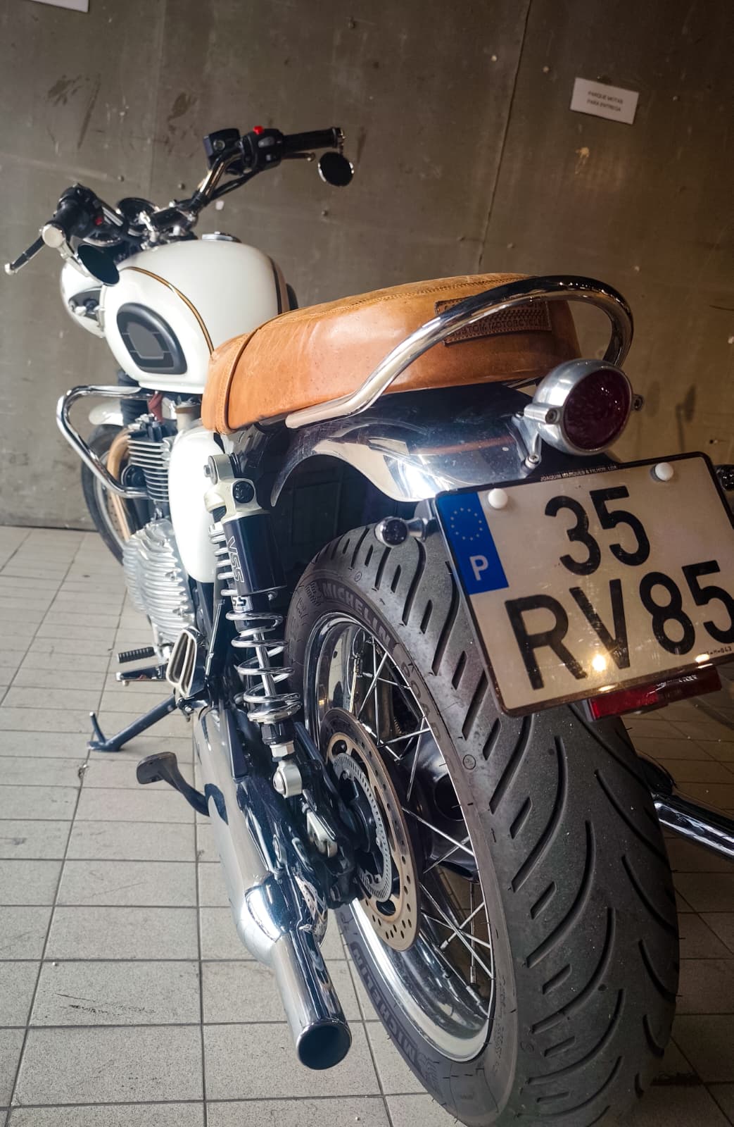 TRIUMPH BONNEVILLE T120 2017