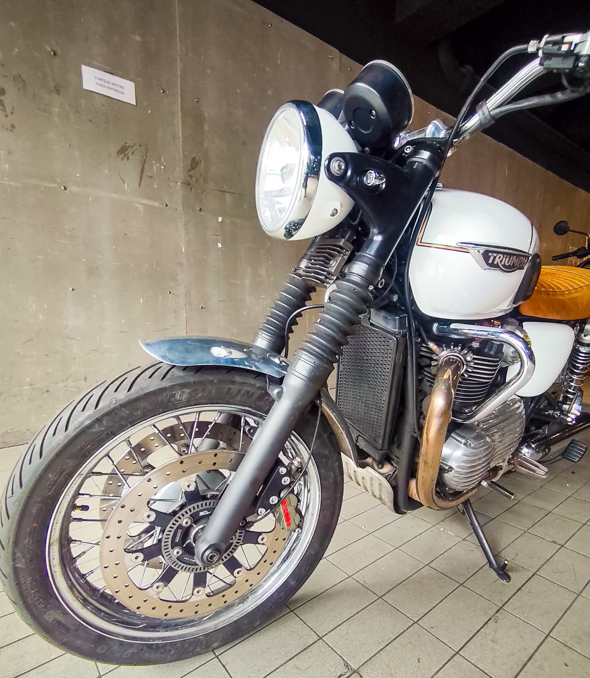 TRIUMPH BONNEVILLE T120 2017