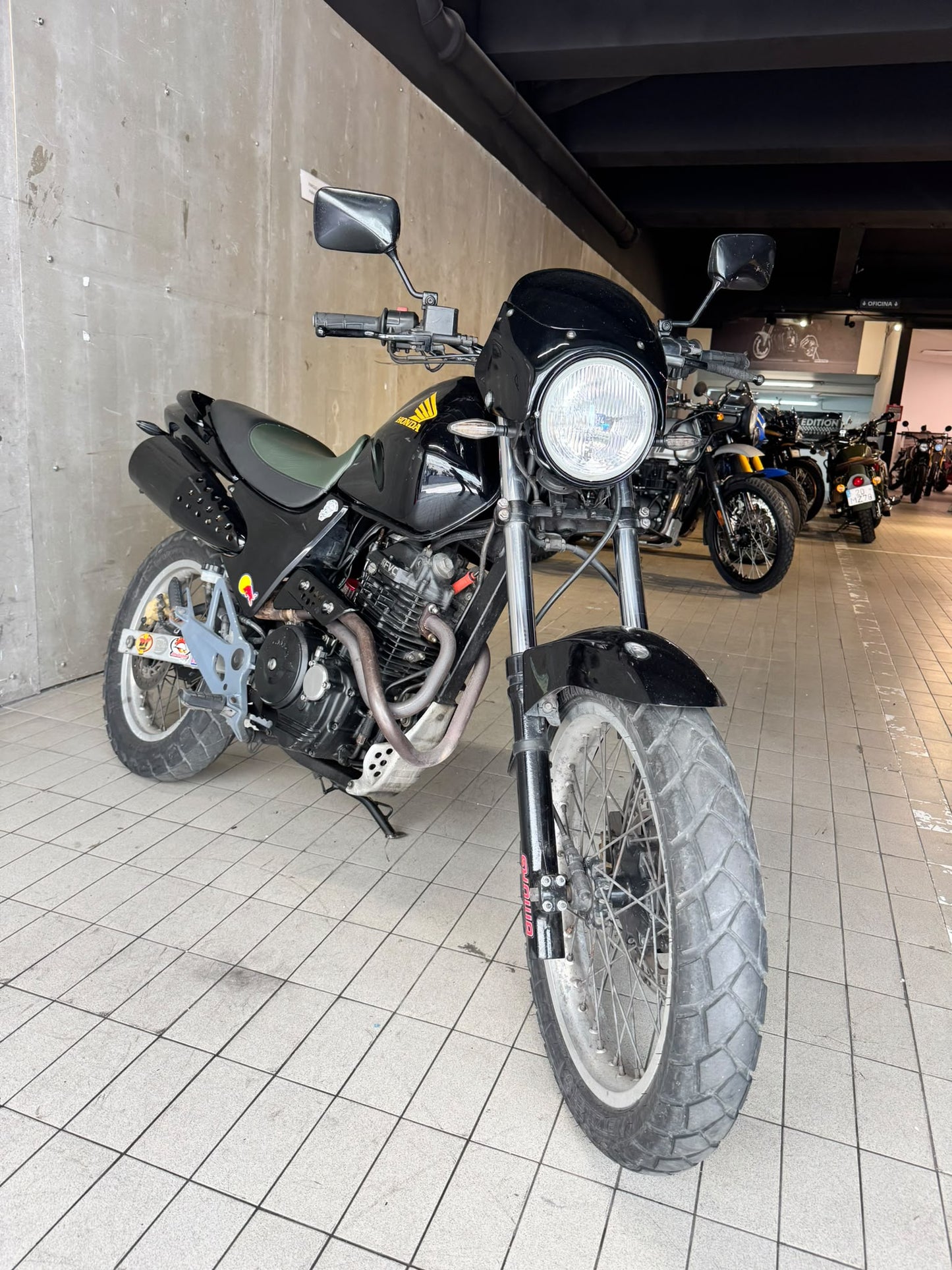 HONDA VIGOR 650