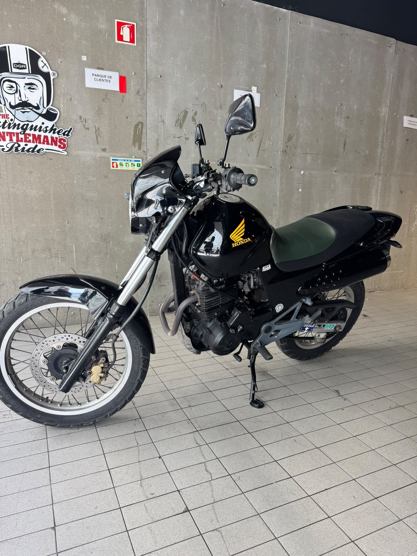 HONDA VIGOR 650