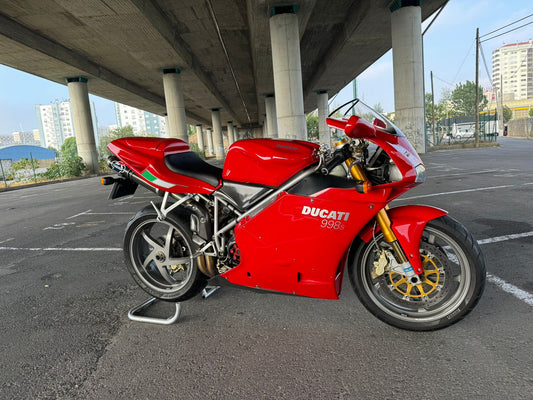 DUCATI 998S - Final Edition (Cópia)