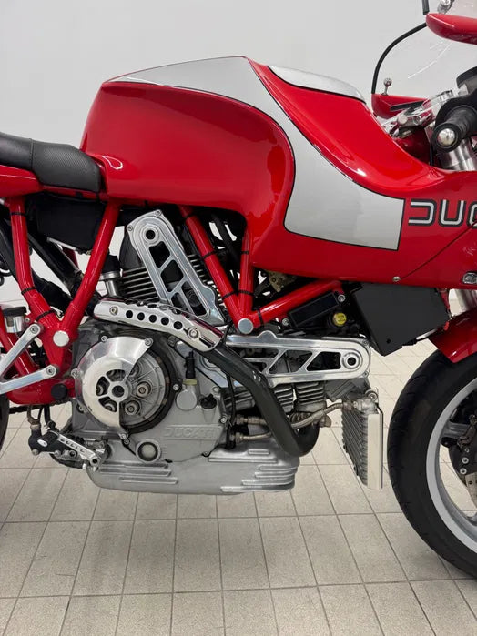 Ducati - MH900e (Mike Hailwood Evoluzione)