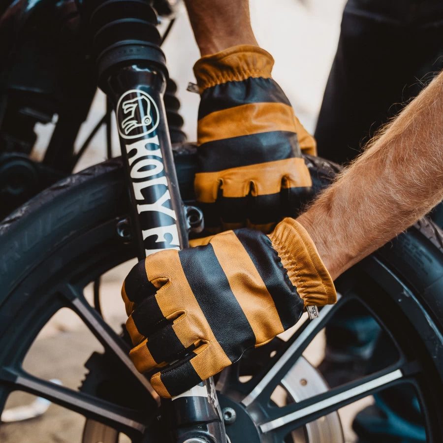 HolyFreedom Gloves - PITT RAW