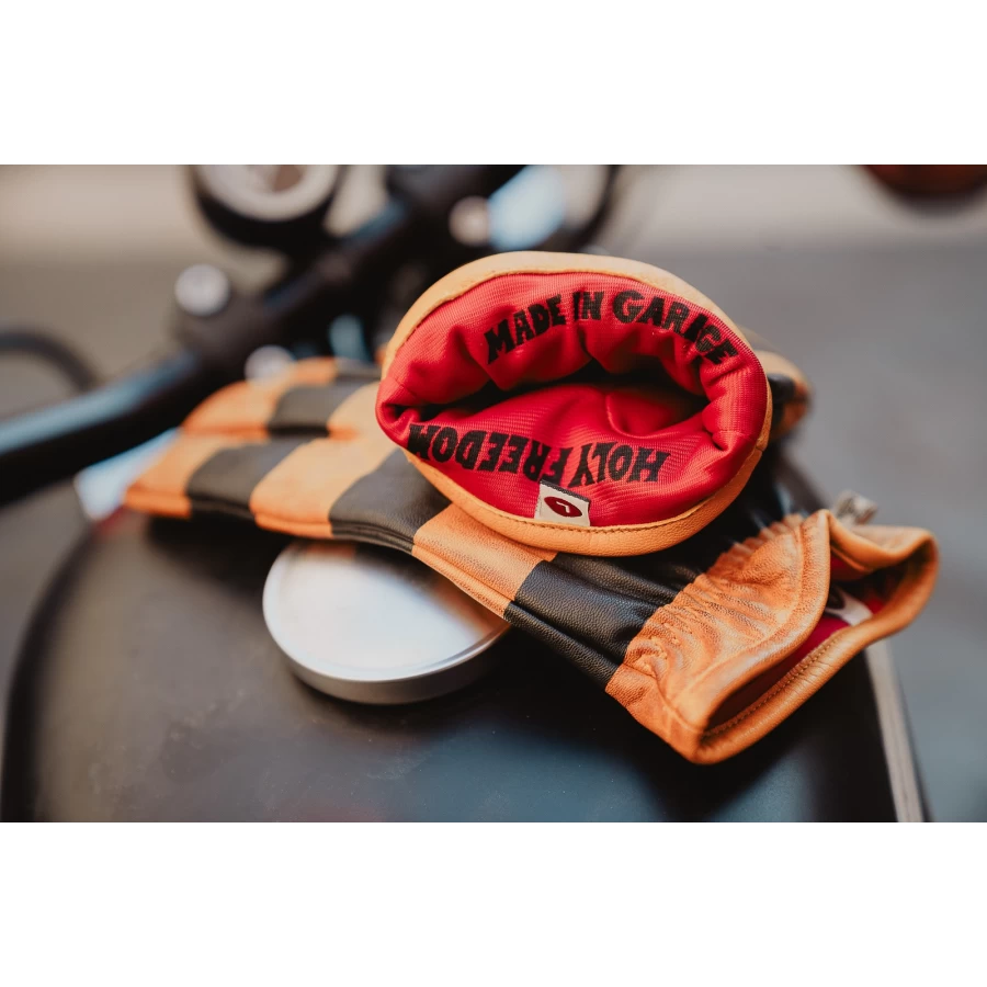HolyFreedom Gloves - PITT RAW