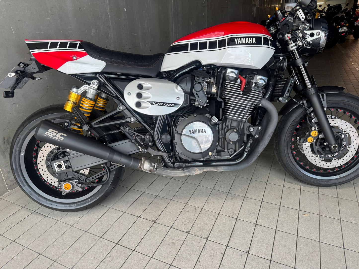 YAMAHA XJR 1300