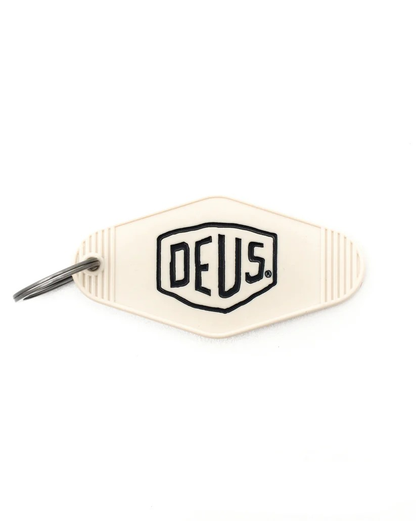 DEUS CANGGU KEY TAG - DIRTY WHITE